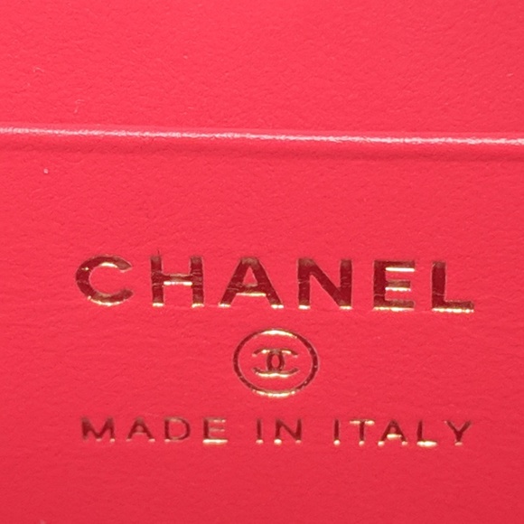 SOLD Chanel Red Filigree Vanity Mini Crossbody Bag - Picture 8 of 10